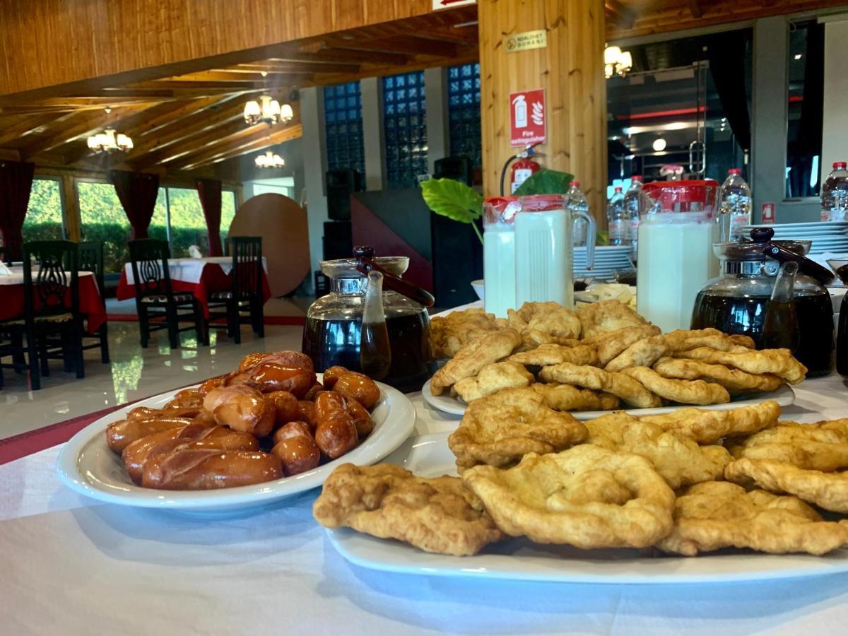Hotel Anxhelo Kucove Bagian luar foto
