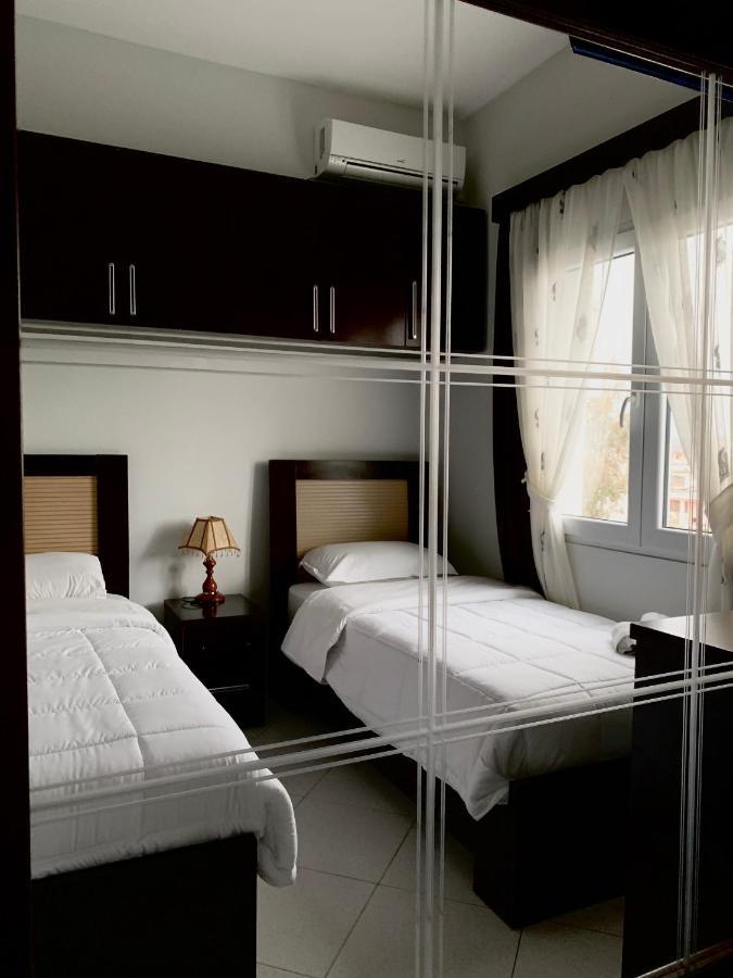 Hotel Anxhelo Kucove Bagian luar foto
